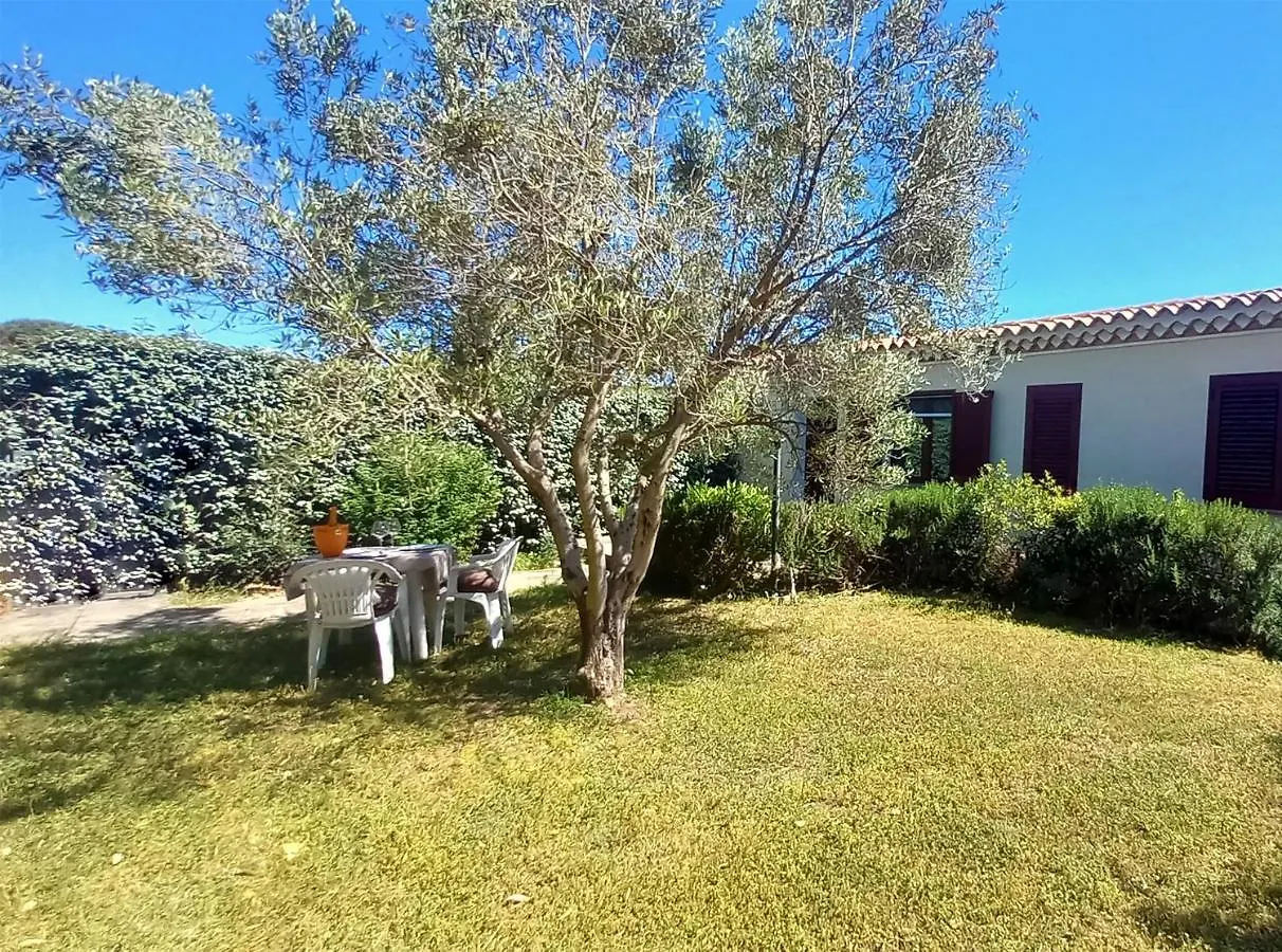 A Pochi Passi Dal Mare - Baja Sardinia Apartment